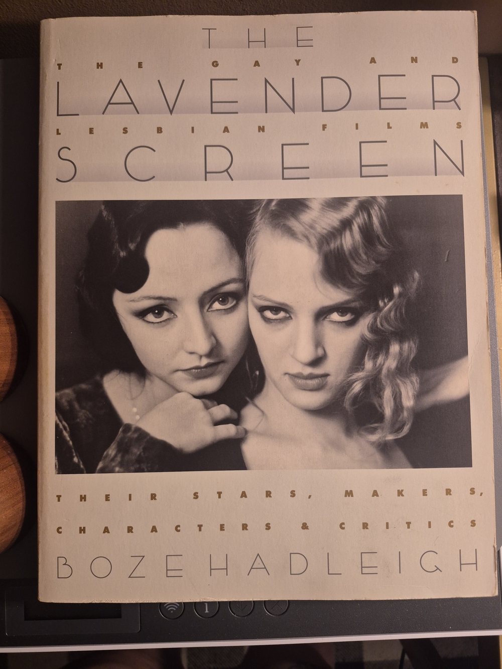 Vintage The Lavender Screen 1993 1st Ed First Printing-Cream